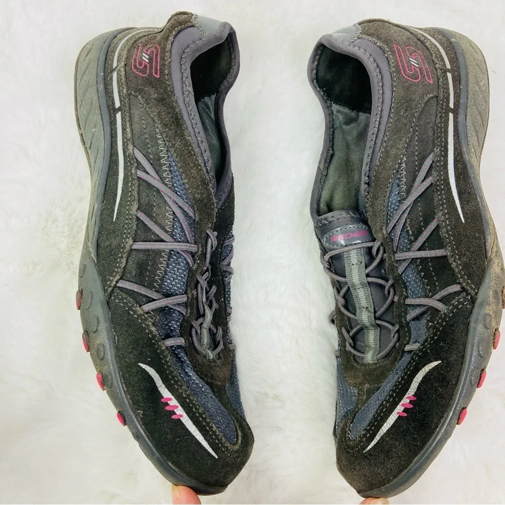 Skechers relaxed fit memory foam brown and Pink Casual Sneakers size 8